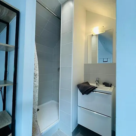 Un Cocon Spacieux Et Soigneusement Decore - 457 公寓 *